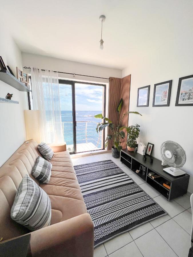 F8 1 Seaview Room, Living And Bathroom Shared , Stjulians Saint Julian's ภายนอก รูปภาพ